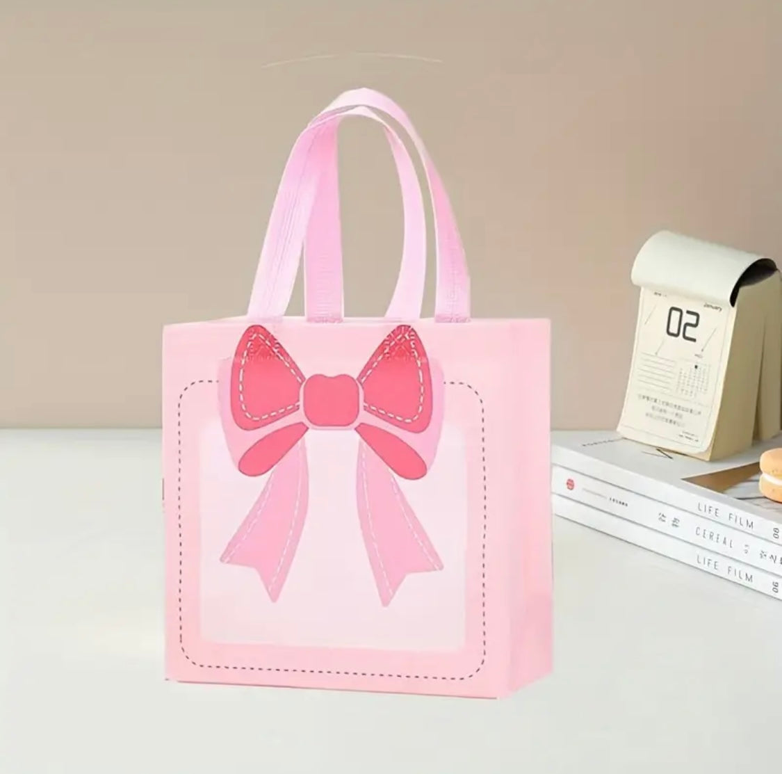 Bolsas Grandes, Lazo
