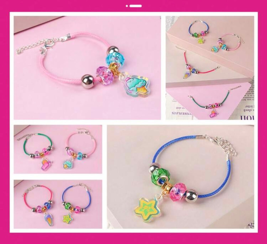 Barbie Pulsera Sorpresa